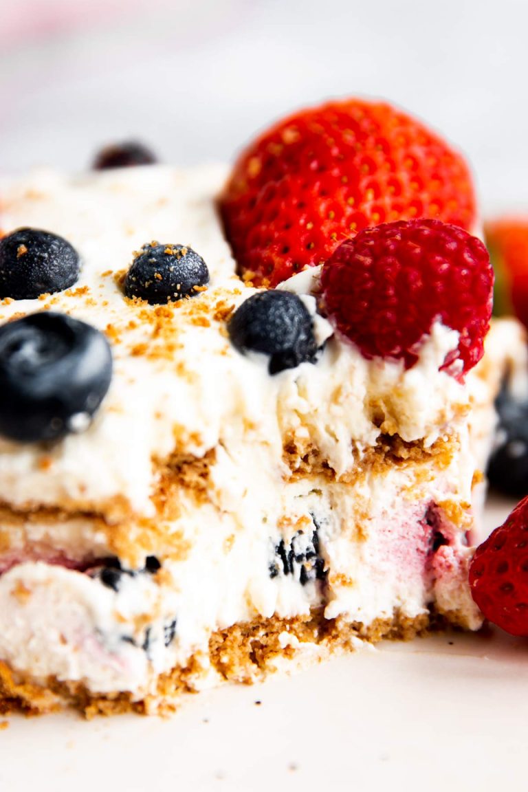 No Bake Summer Berry Icebox Cake Unfussy Kitchen