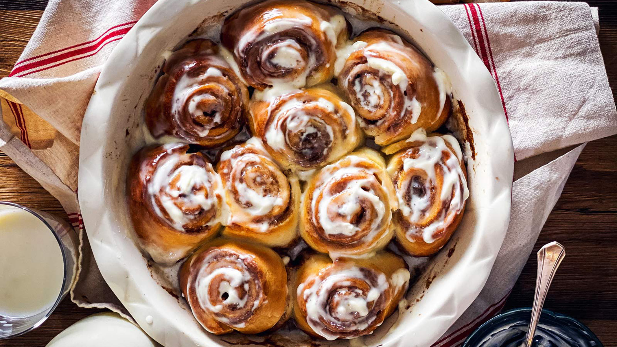 Cinnamon rolls with on sale frozen bread dough