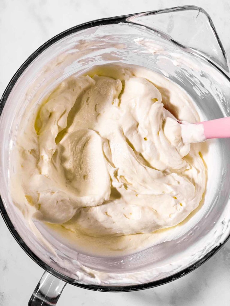 cream filling for tiramisu in glass bowl