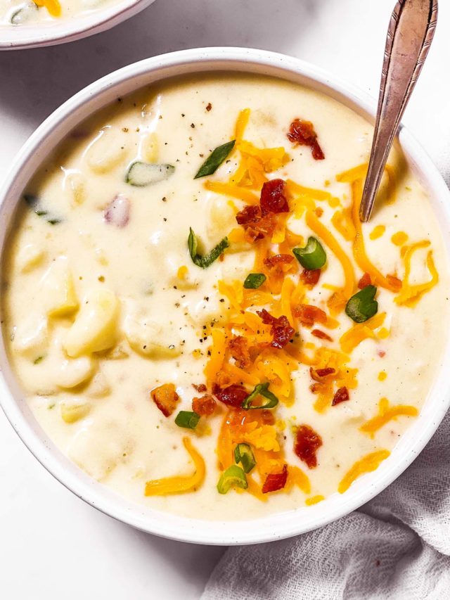 4 Ingredient Potato Soup Recipe - Unfussy Kitchen